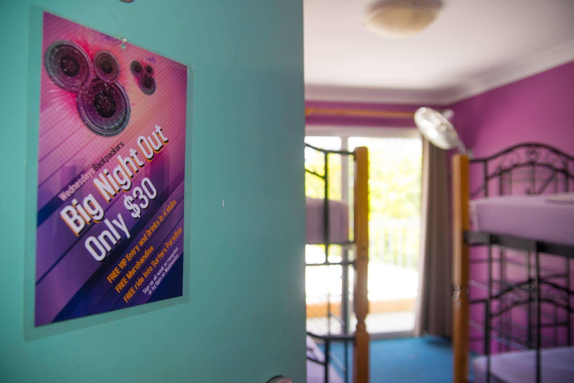 Aquarius Gold Coast Hostel Exterior photo